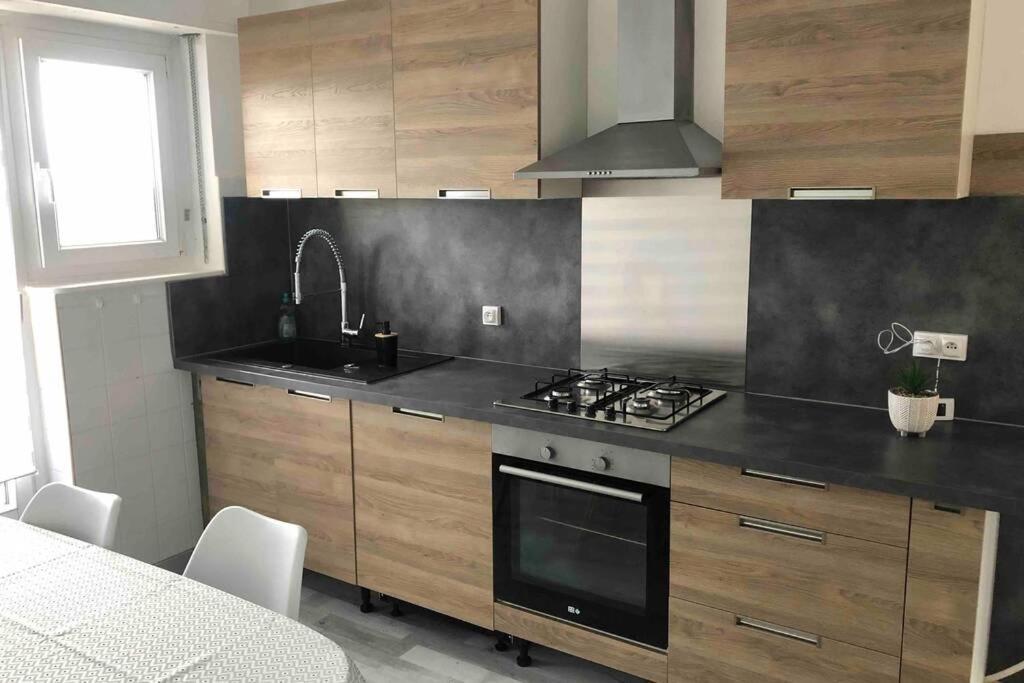 Tres Bel Appartement F4 Proche Gare Riedisheim Екстер'єр фото